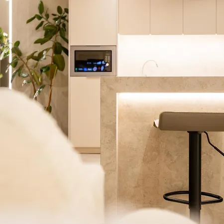 Penthouse Centrum Jacuzzi&view, Free Parking Apartamento *