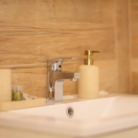 Penthouse Centrum Jacuzzi&view, Free Parking