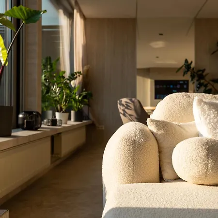 Penthouse Centrum Jacuzzi&view, Free Parking Apartamento Nitra