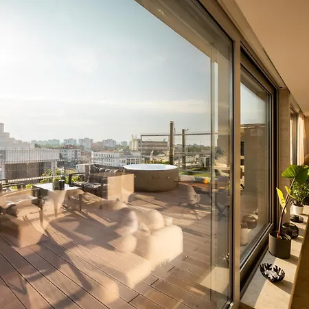 Penthouse Centrum Jacuzzi&view, Free Parking